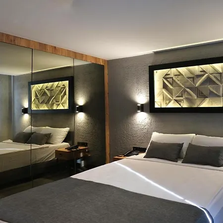 Mielo Lara 4* Antalya