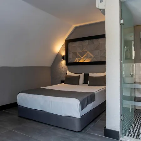Hotel Mielo Lara 3*