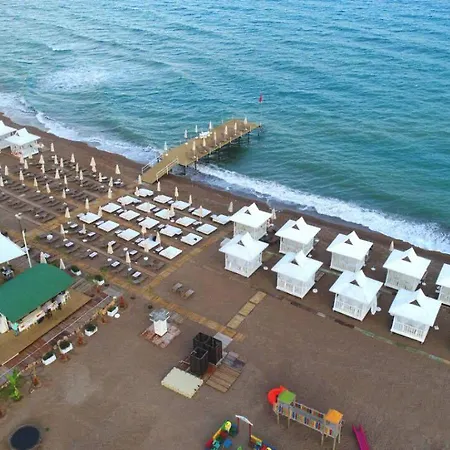 Hotel Mielo Lara