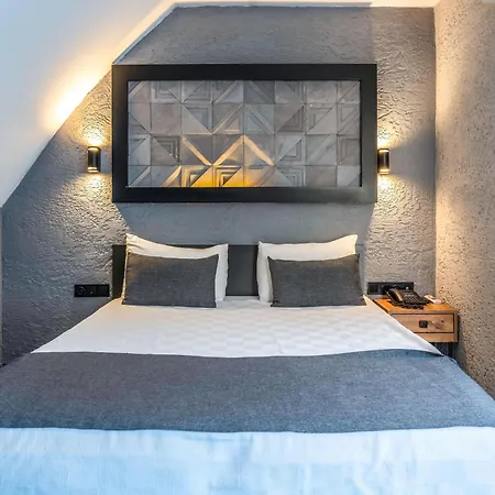 Hotel Mielo Lara