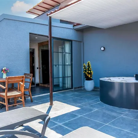 Hotel Mielo Lara 3*