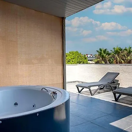 Mielo Lara Hotel