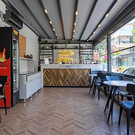 Hotel Mielo Lara 3*