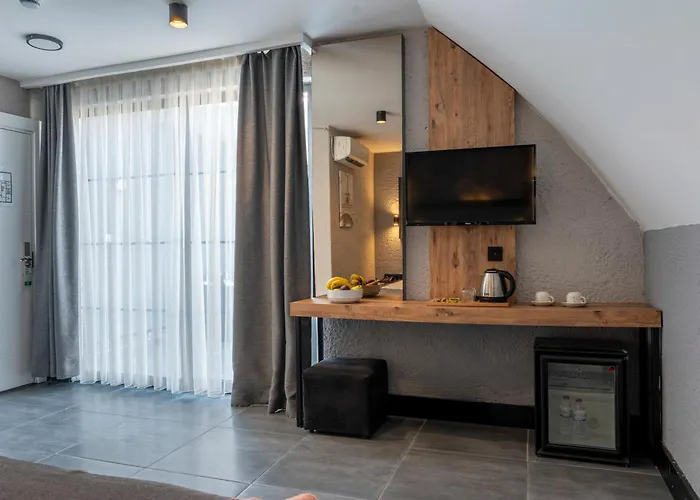 Mielo Lara Hotel