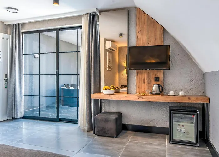 Mielo Lara Hotel 4*
